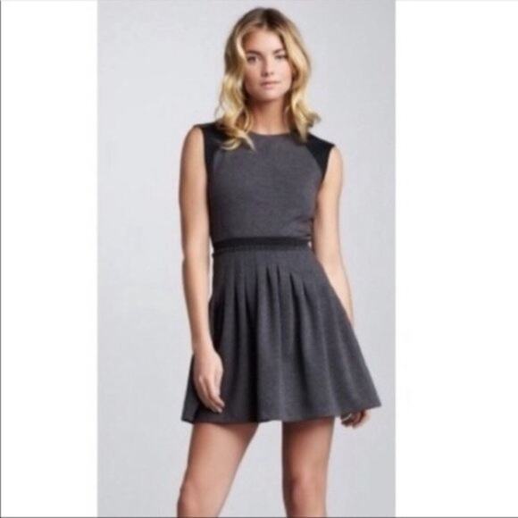 Rebecca Taylor Crew Neck Pleated Black Gray Ponte Mini Dress Size 0 - Picture 2 of 14